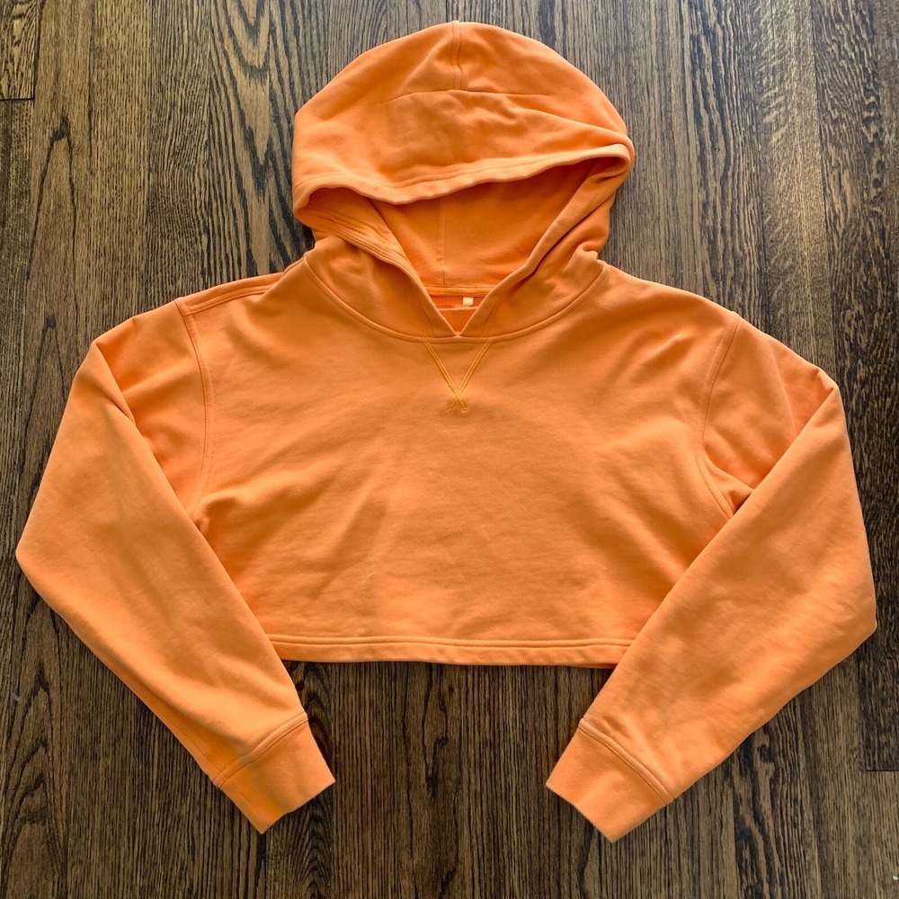 Lululemon All‎ Yours Cropped Women's Size 6 Orange Cropped Hoodie
